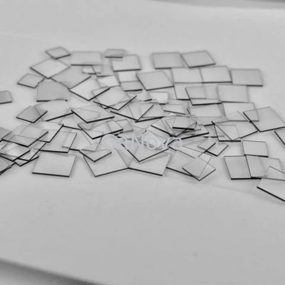 3x3mm2 0,3mm Elektroniczny monokrystaliczny diament 225nm do dalekiej podczerwieni