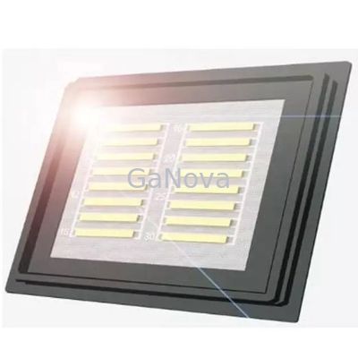 Prąd progowy 0,5 A Efektywność konwersji mocy chipa diody laserowej 58%